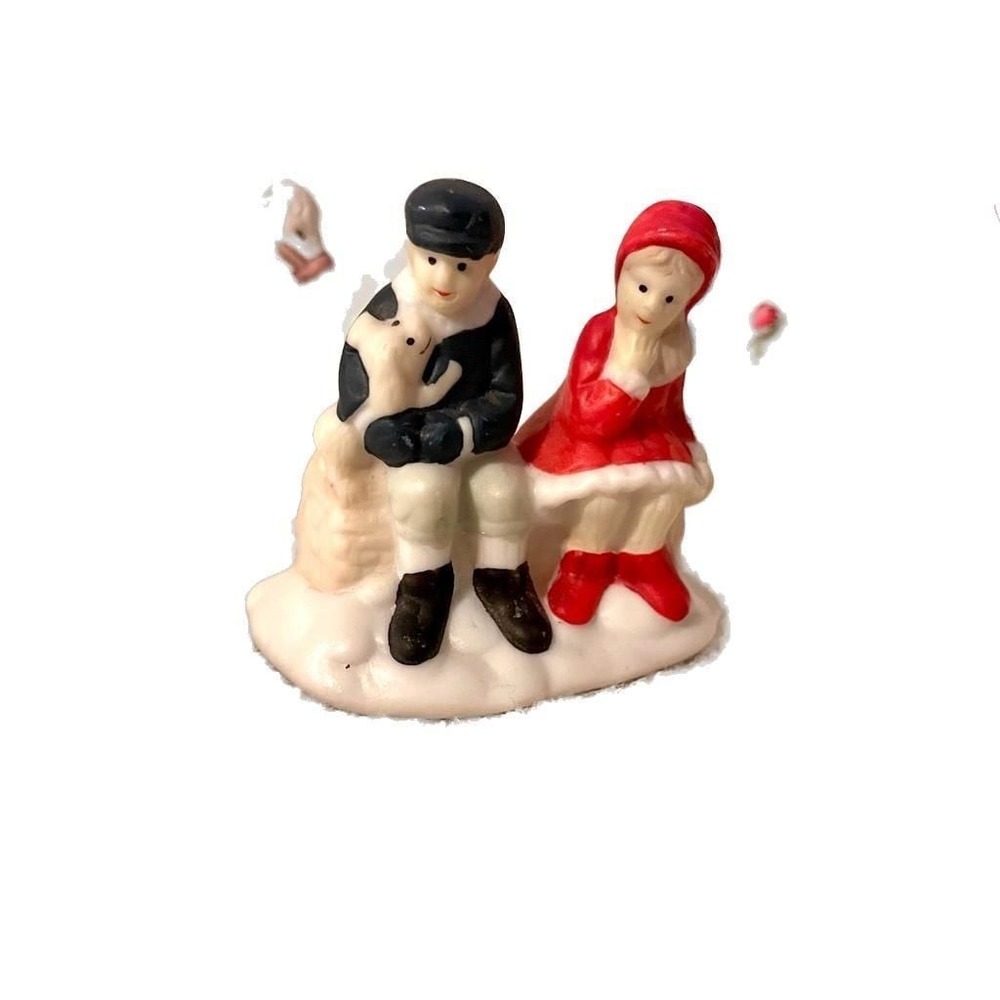 Vtg Christmas Village Figurine Lot – Carolers, Horse Sleigh, Boy w/ Dog 1988 - Picture 3 of 10